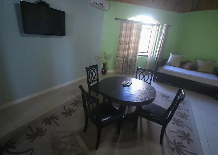 Villa Luxury 10 Bedroom Villa-millbrooks Montego Bay